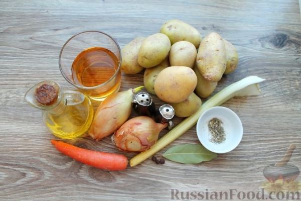 Картофель, запечённый в вине и овощном бульоне, с луком и шалфеем