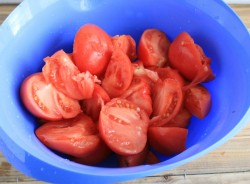 Острый перец с помидорами и чесноком на зиму