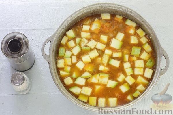 Овощной суп с рисом и оливками