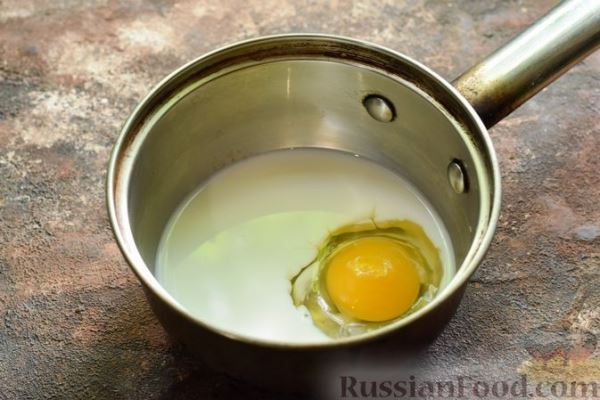 Рассольник "Московский" со шпинатом, щавелем и яично-молочной заправкой